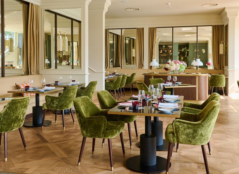 Restaurant Photo