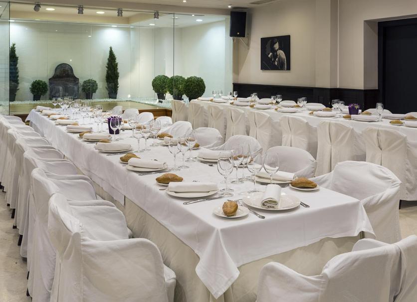Banquet hall Photo