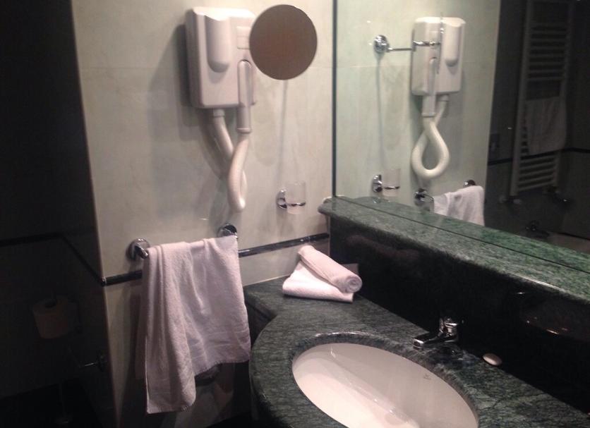 Bathroom Photo