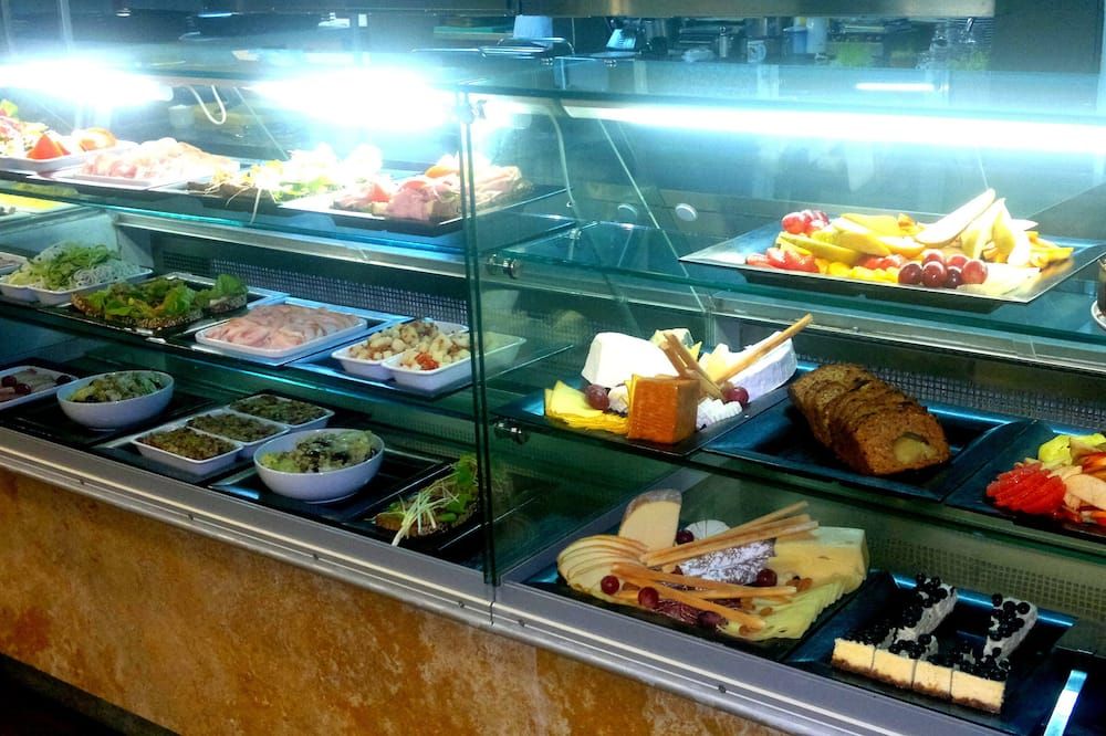 Buffet Photo