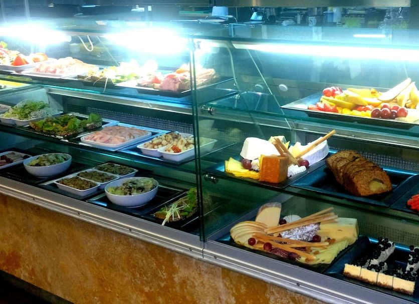 Buffet Photo