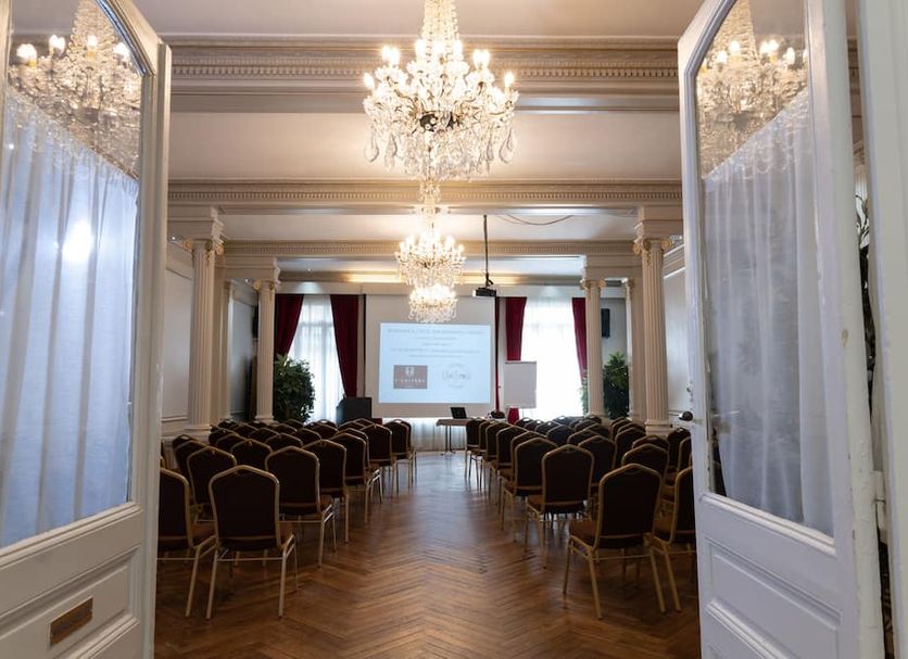 Conference room Photo