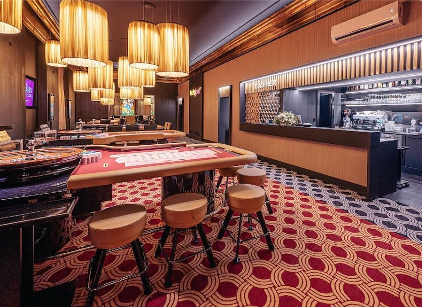 Bar Photo