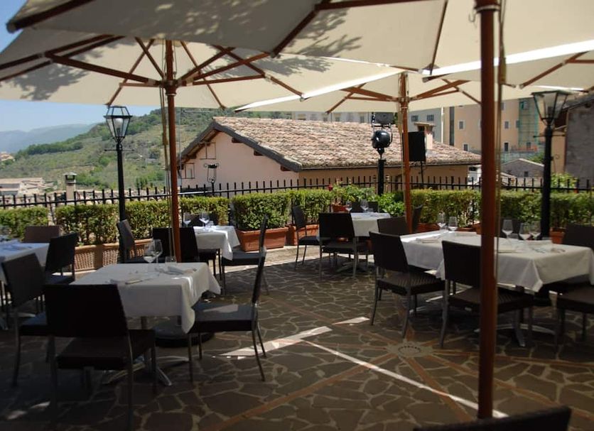 Restaurant Photo