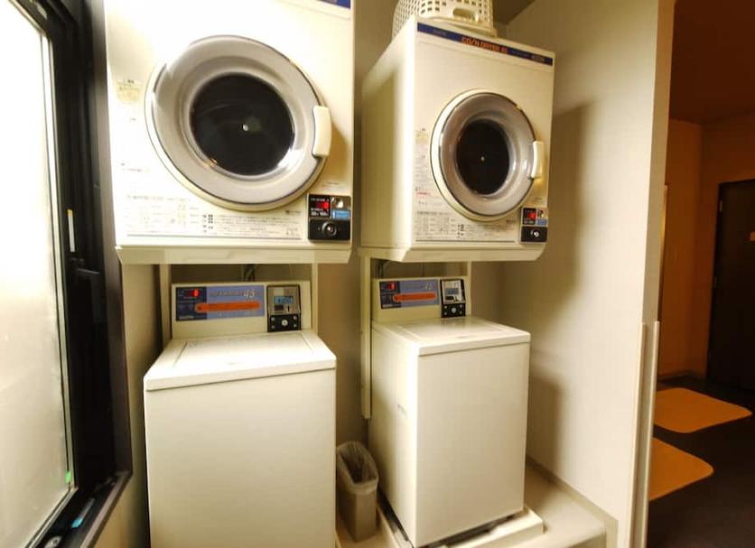 Laundry facility Photo