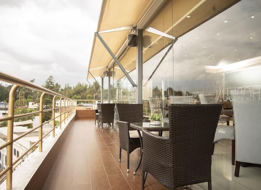 Balcony Photo