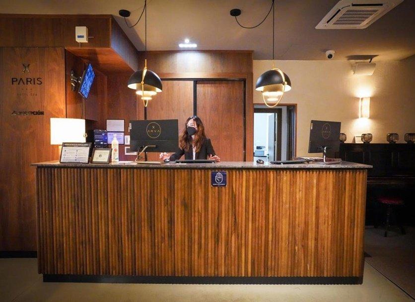 Front desk Photo