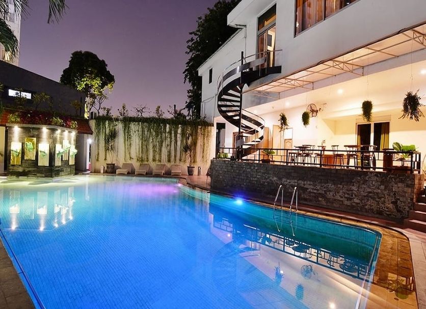 Pool Photo
