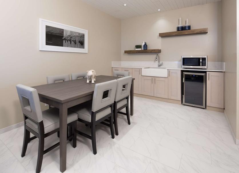 Dining room Photo