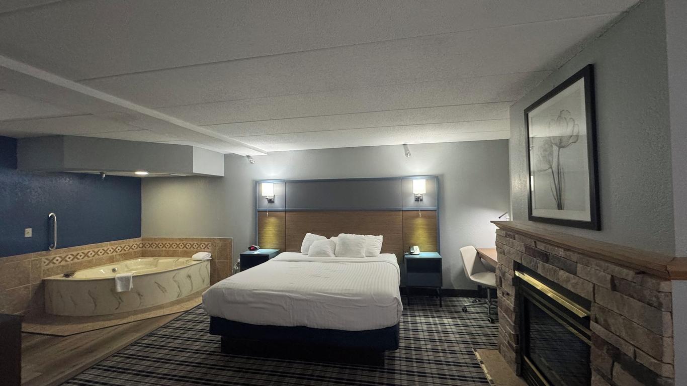 AmericInn by Wyndham Albert Lea
