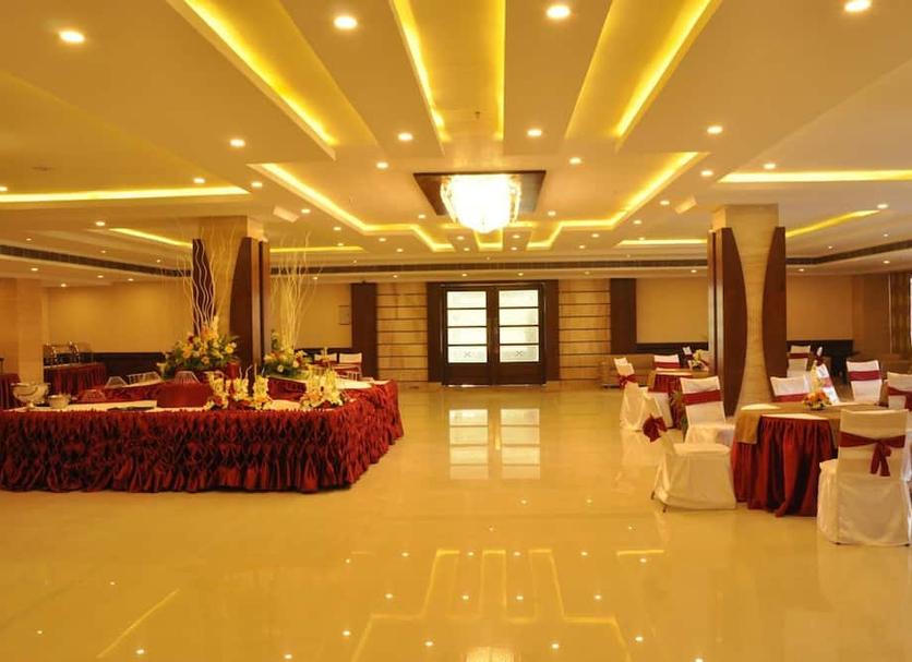 Banquet hall Photo