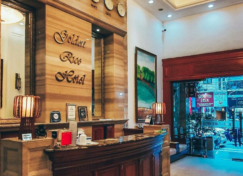 Front desk Photo