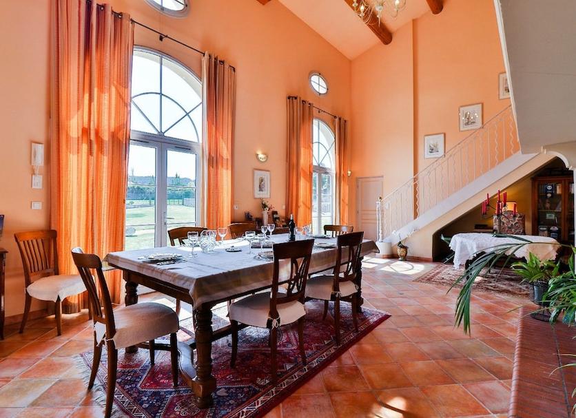 Dining room Photo