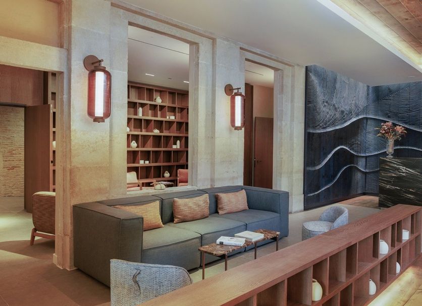 Lounge Photo