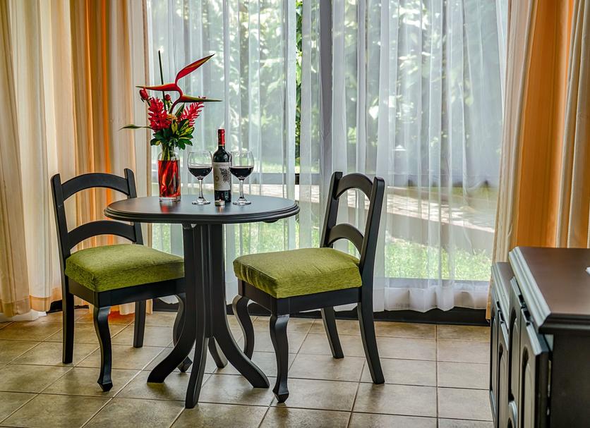 Dining room Photo