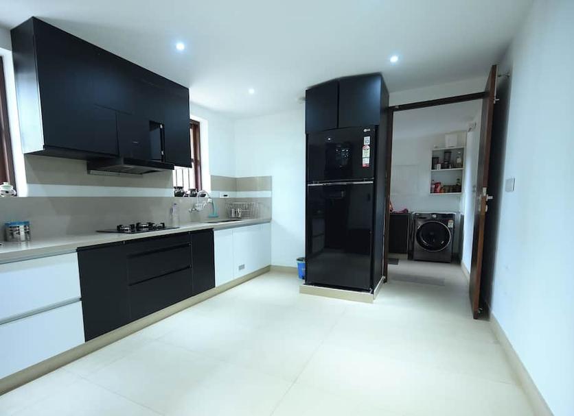 Kitchen Photo