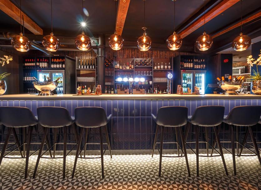 Bar Photo
