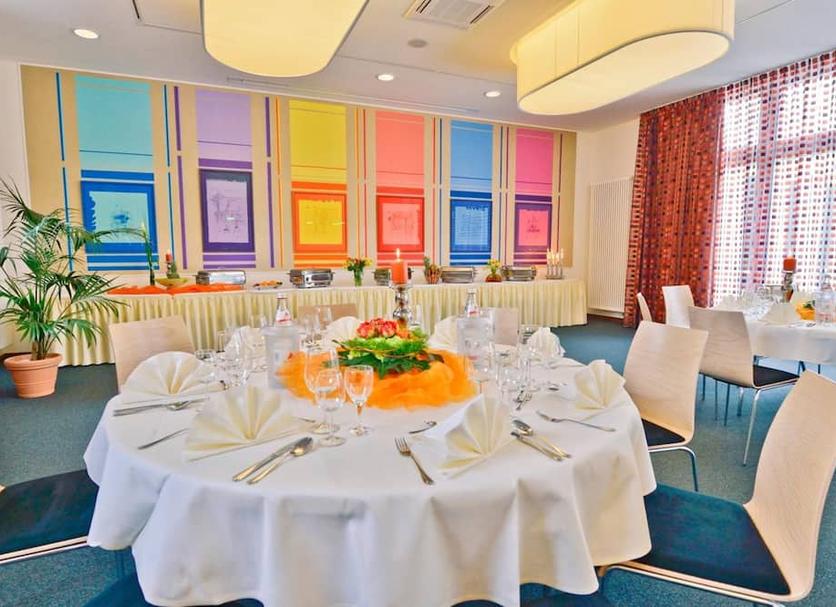 Banquet hall Photo