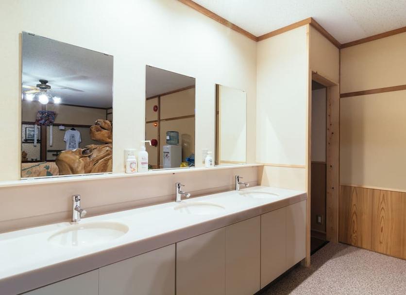 Bathroom Photo
