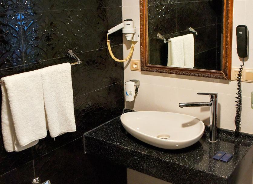 Bathroom Photo