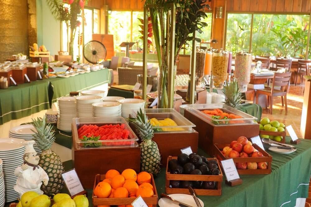 Buffet Photo