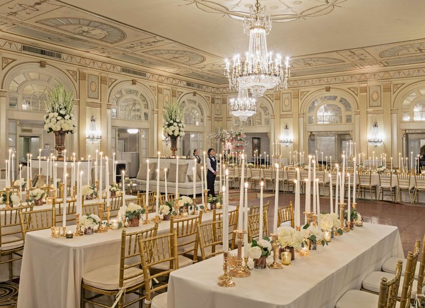 Banquet hall Photo