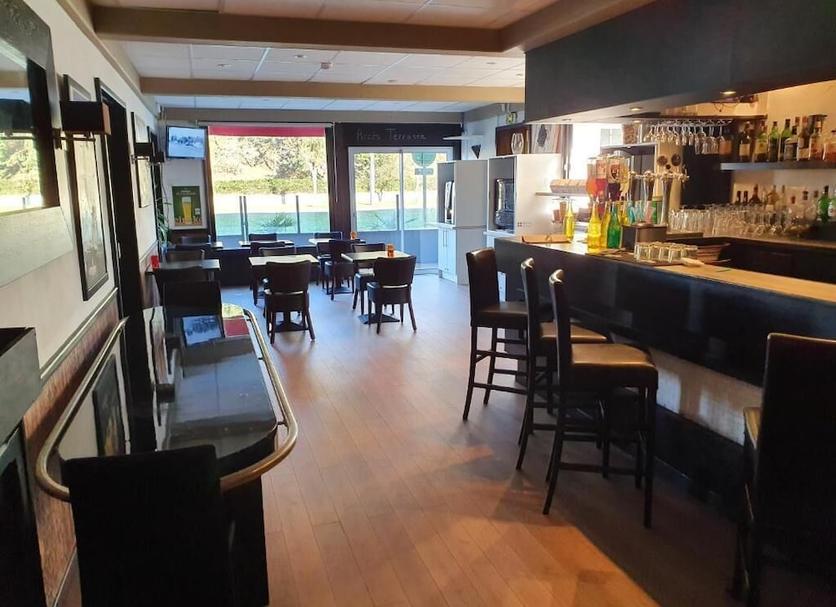 Bar Photo