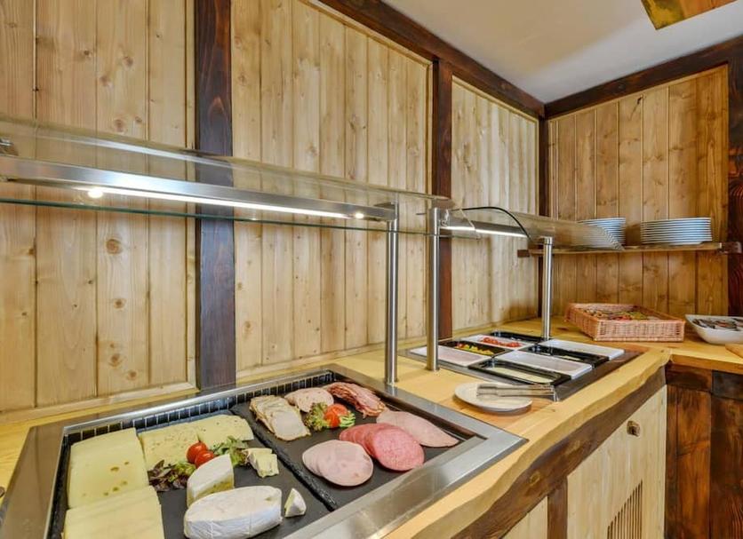 Kitchen Photo
