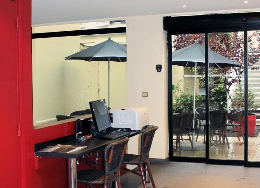 Business centre Photo