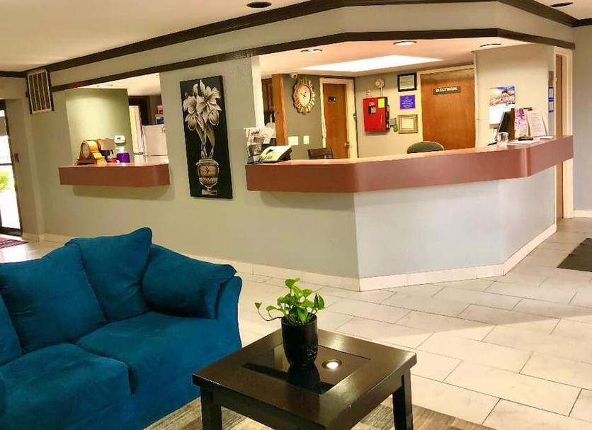Front desk Photo