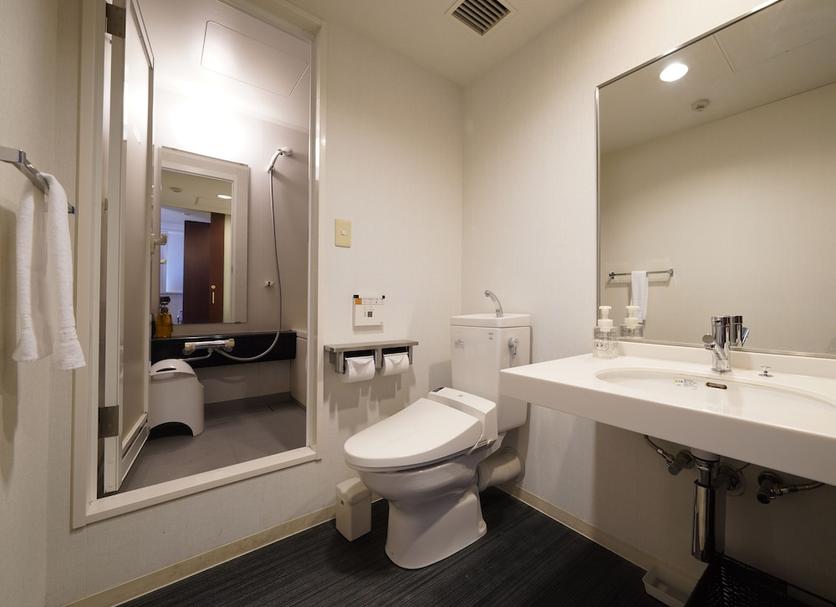 Bathroom Photo