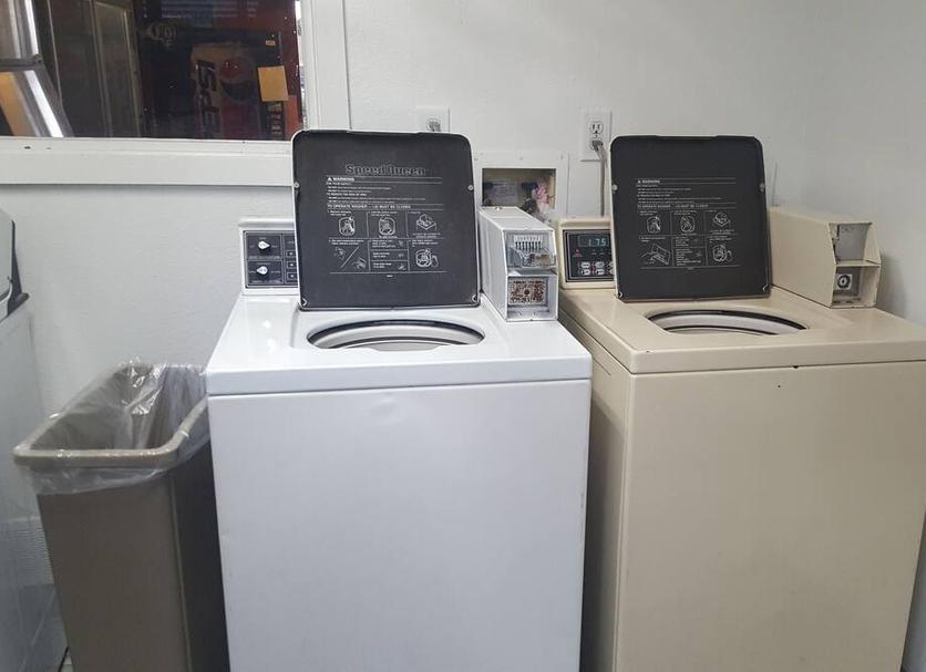Laundry facility Photo