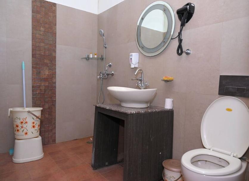 Bathroom Photo