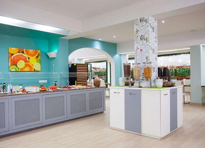 Buffet Photo