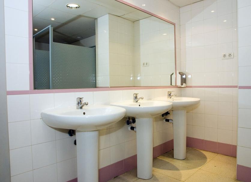 Bathroom Photo