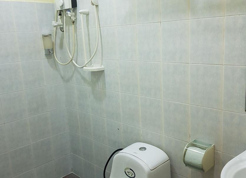 Bathroom Photo