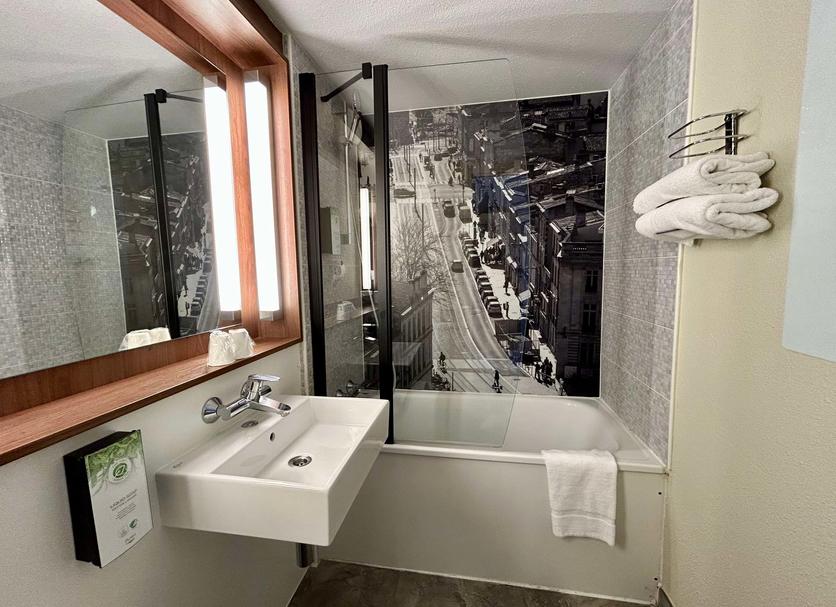 Bathroom Photo