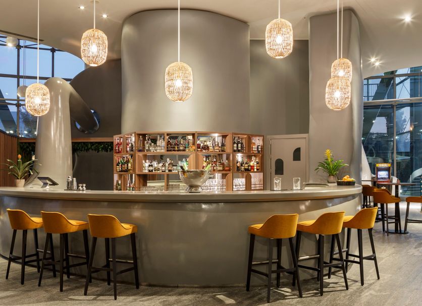 Bar Photo
