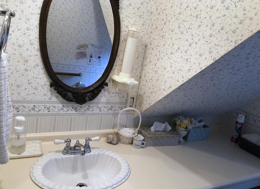 Bathroom Photo