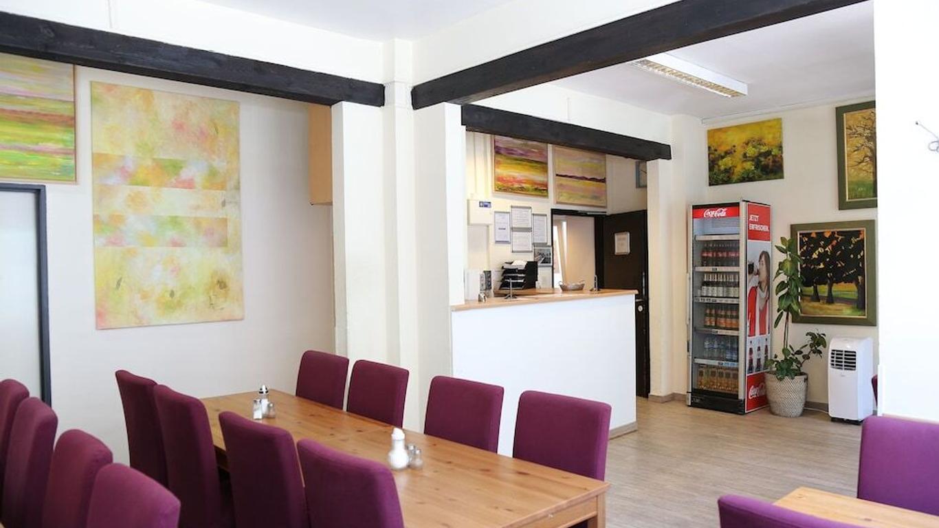 Pension Alpha Frankfurt City