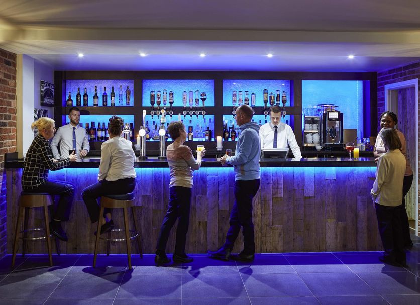 Bar Photo