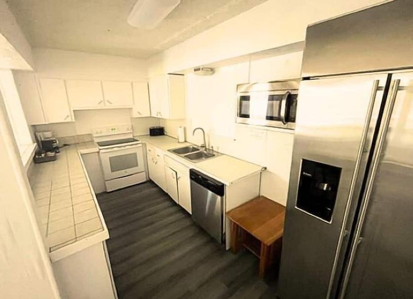 Kitchen Photo