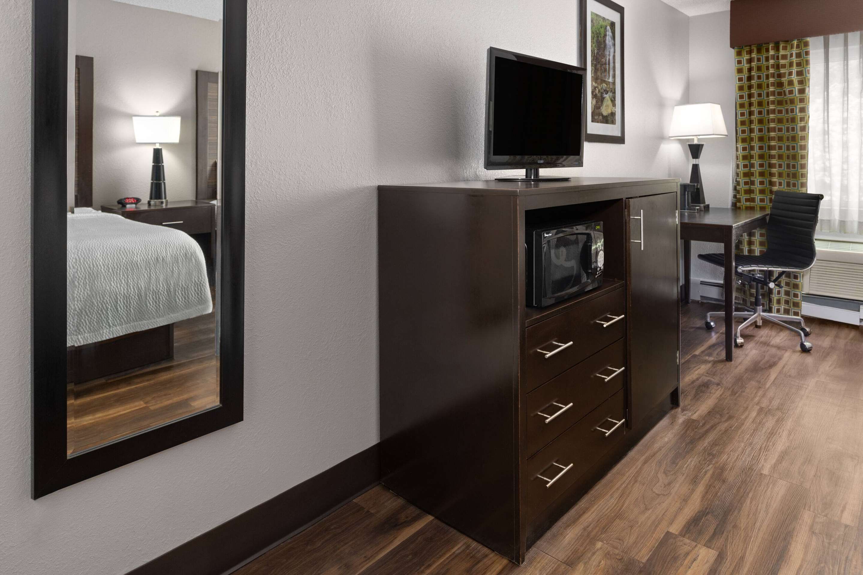 Room amenity