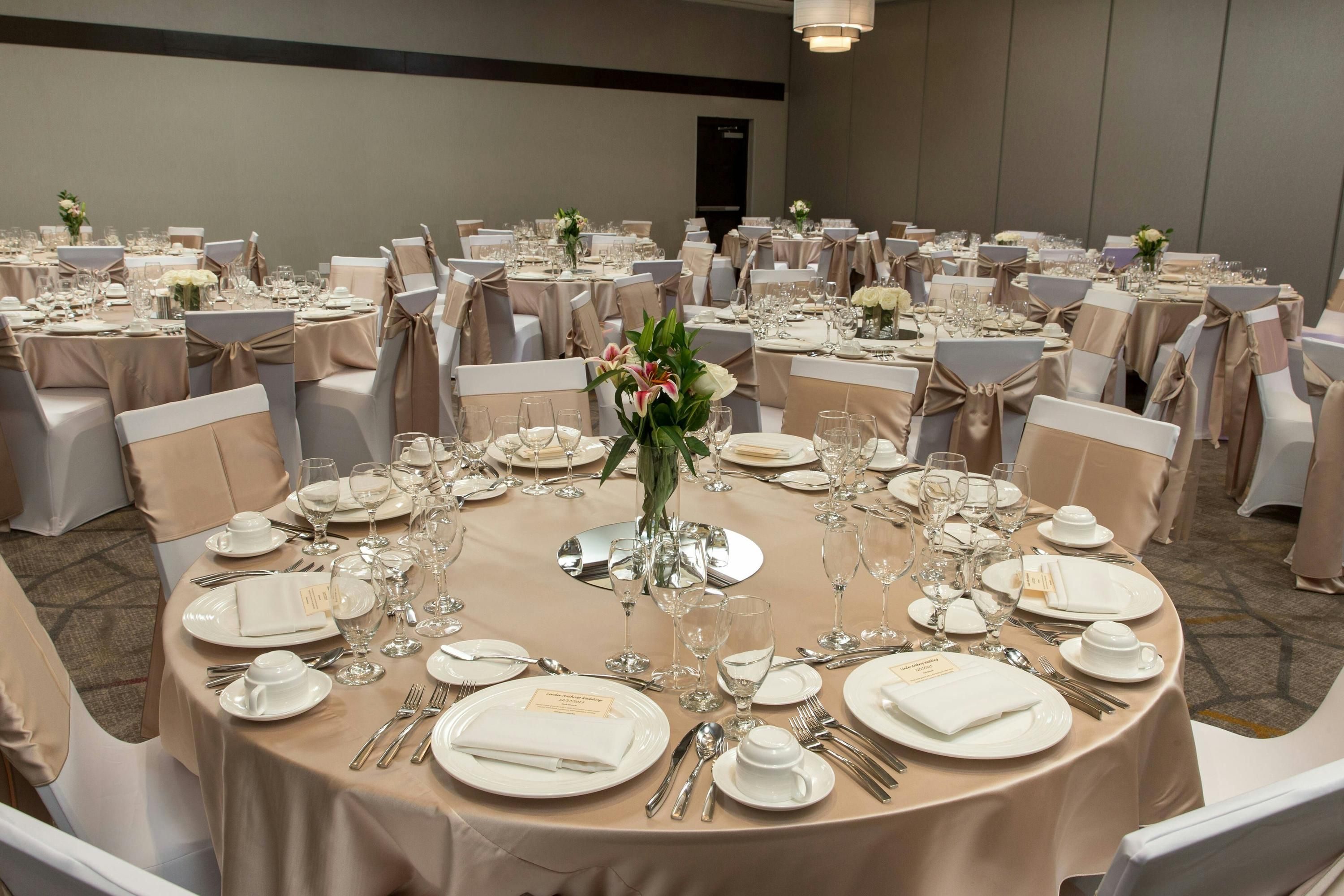 Banquet hall