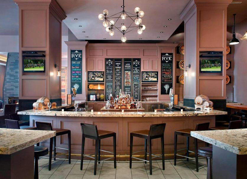 Bar Photo