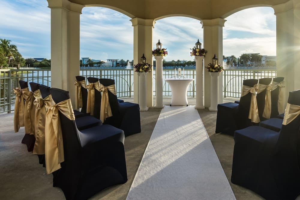 Banquet hall