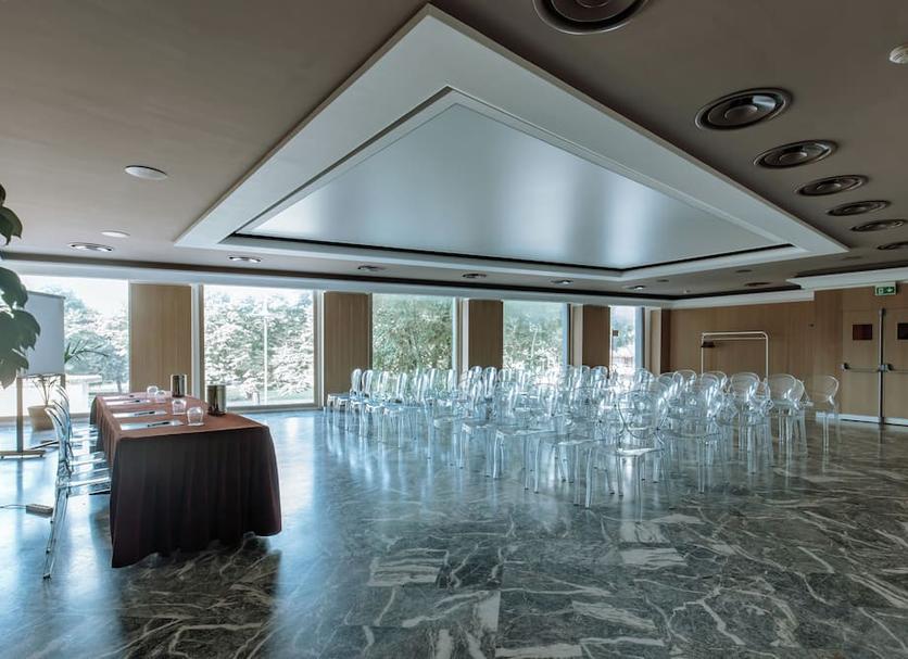 Conference room Photo