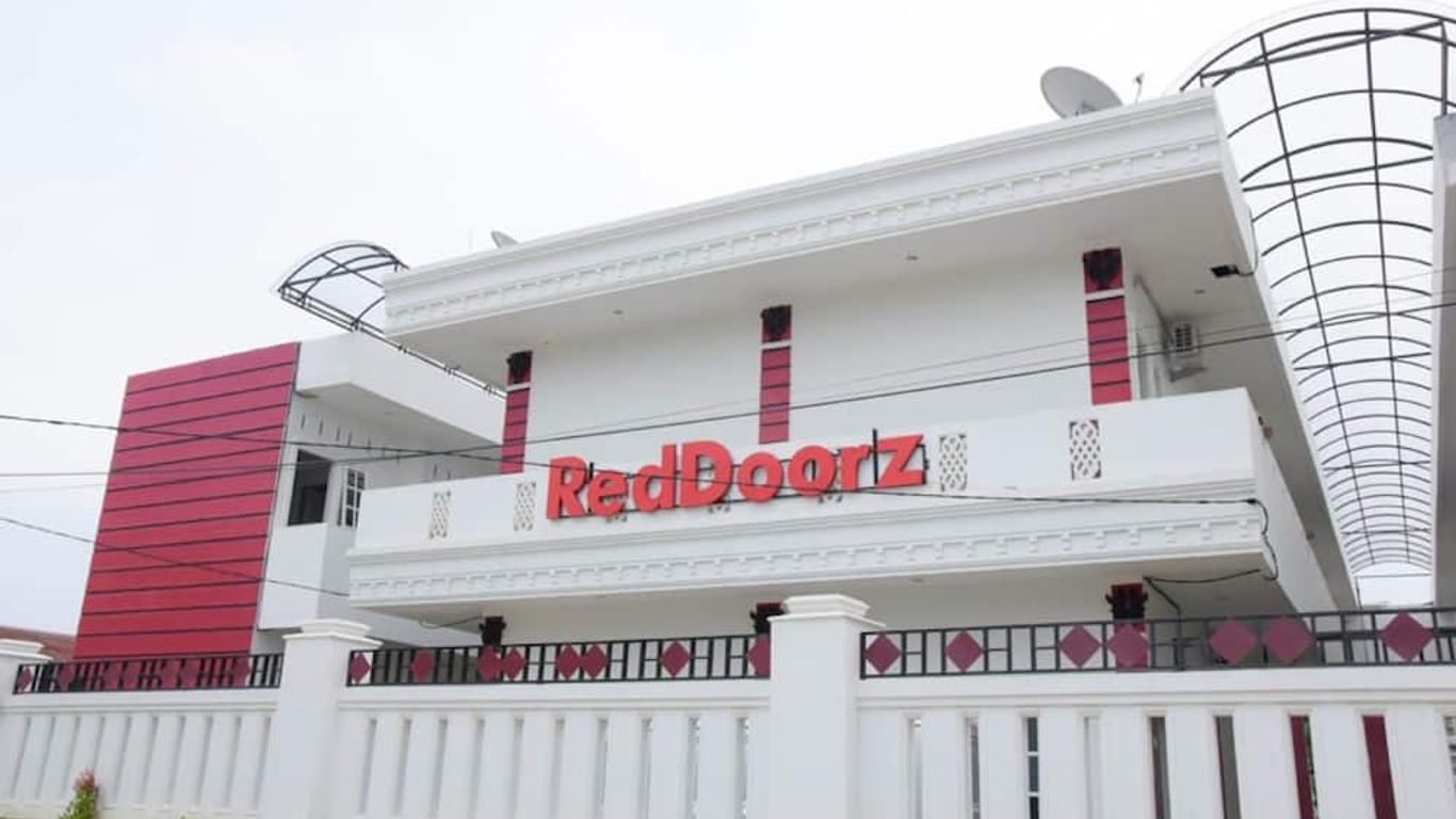 RedDoorz Near Uin Sumatera Utara