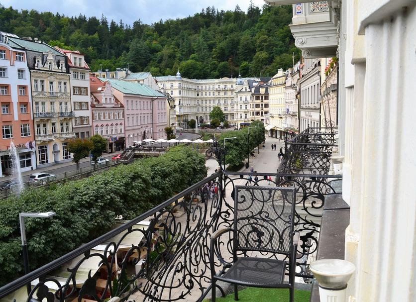 Balcony Photo