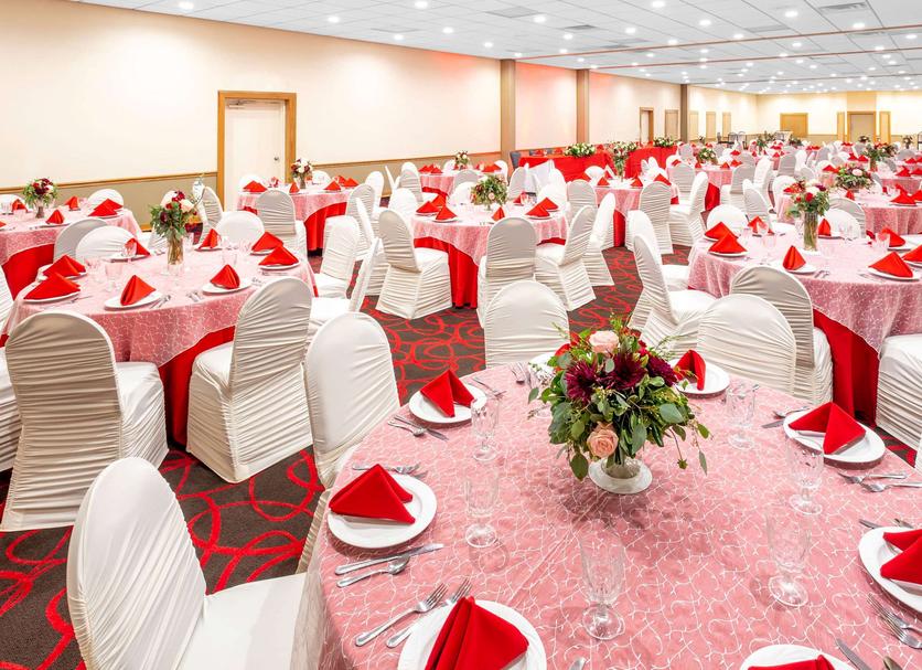Banquet hall Photo
